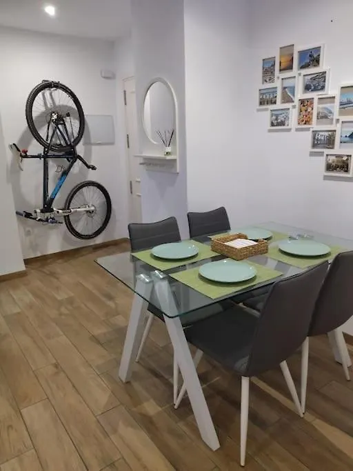 Bonito Piso Recien Reformado Con Zona De Parking Apartment Almunecar Spain