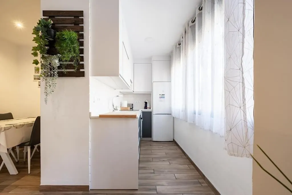 Bonito Piso Recien Reformado Con Zona De Parking Apartment Almunecar